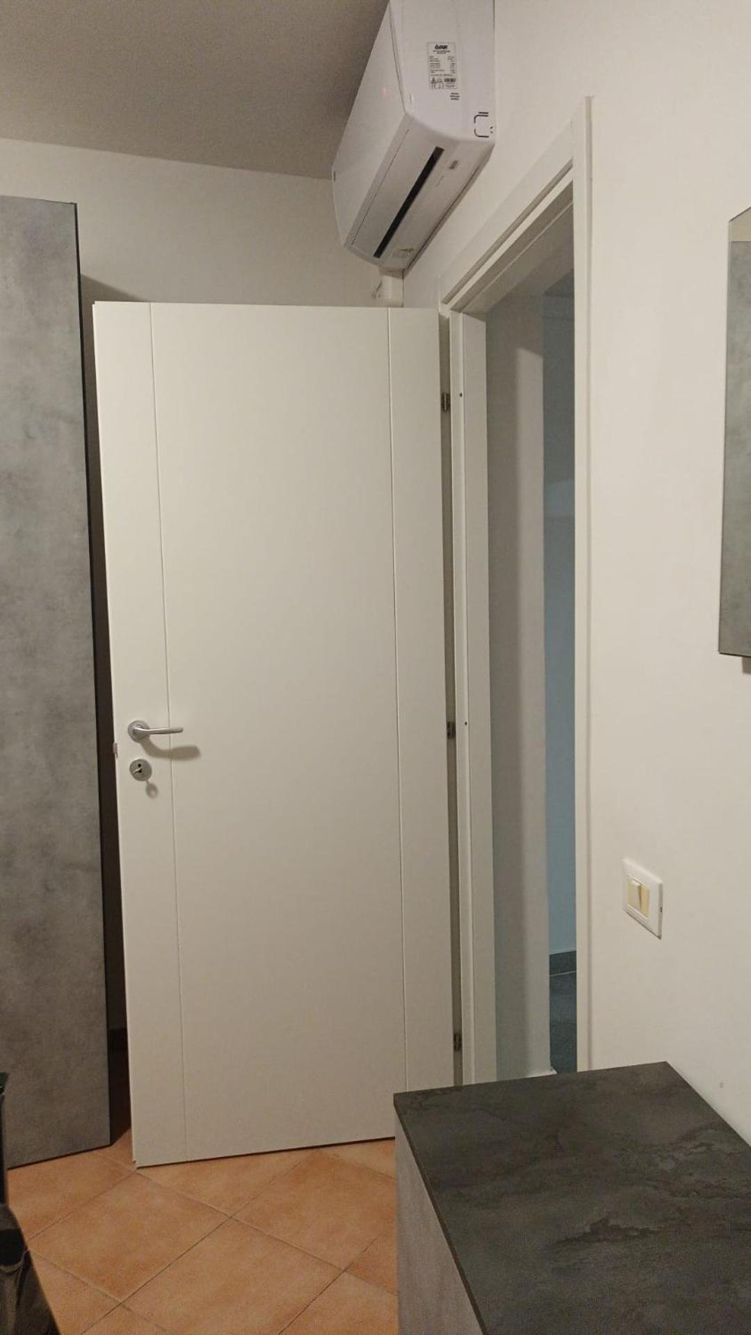Casa N 2 Con Parcheggio Privato E Colonnina Ricarica Apartman Livorno Kültér fotó