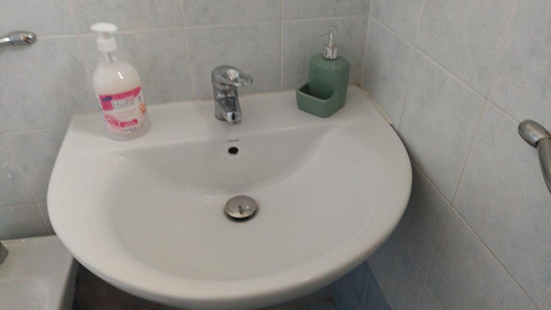 Casa N 2 Con Parcheggio Privato E Colonnina Ricarica Apartman Livorno Kültér fotó